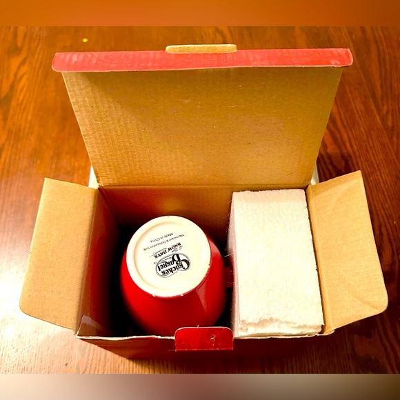 NIB!✨Santa🎅Ceramic Mug!🎄”I Love Snow⛄️Days!”/Cracker Barrel - Picture 6 of 13